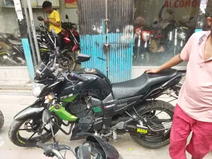 Yamaha FZ 2010 Black