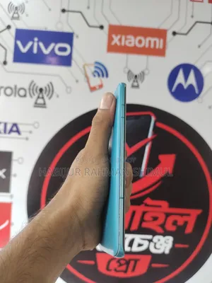 মোটরওলা এজ ৫০ প্রো ২৫৬ জিবি ব্লু