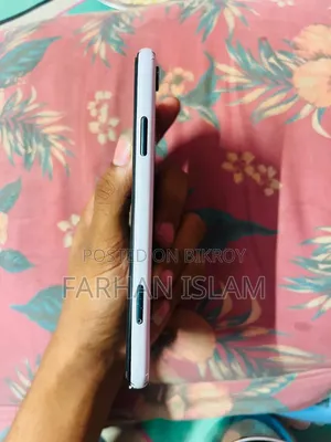অ্যাপল আইফোন এক্সআর ৬৪ জিবি কালো