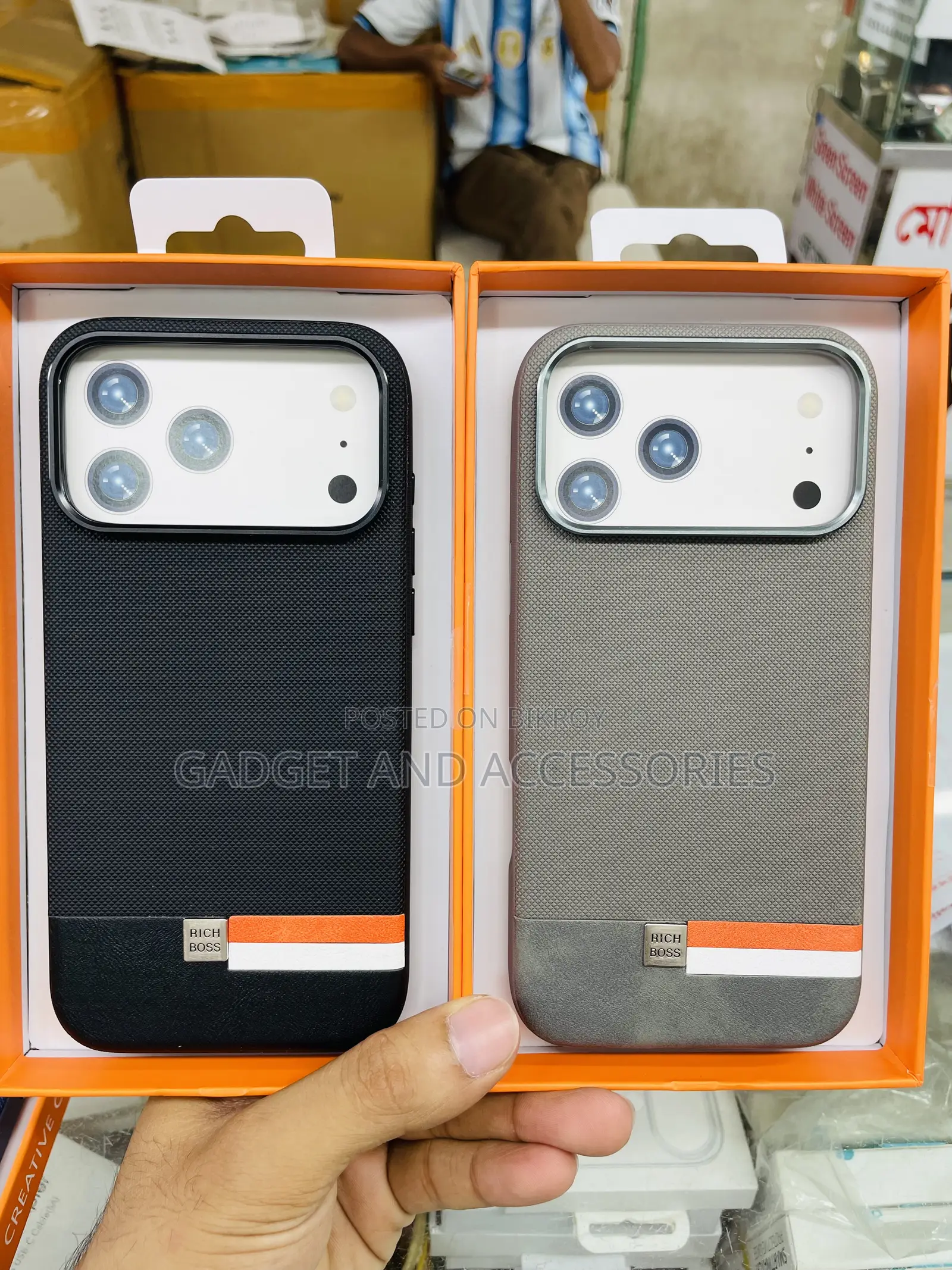 iPhone 17 Pro Max Leather Case