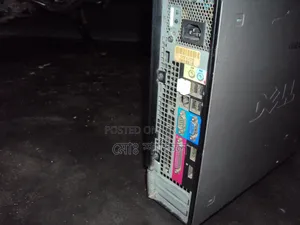 Desktop Computer Dell OptiPlex 7760 4GB Intel Core I3 SSD 128GB