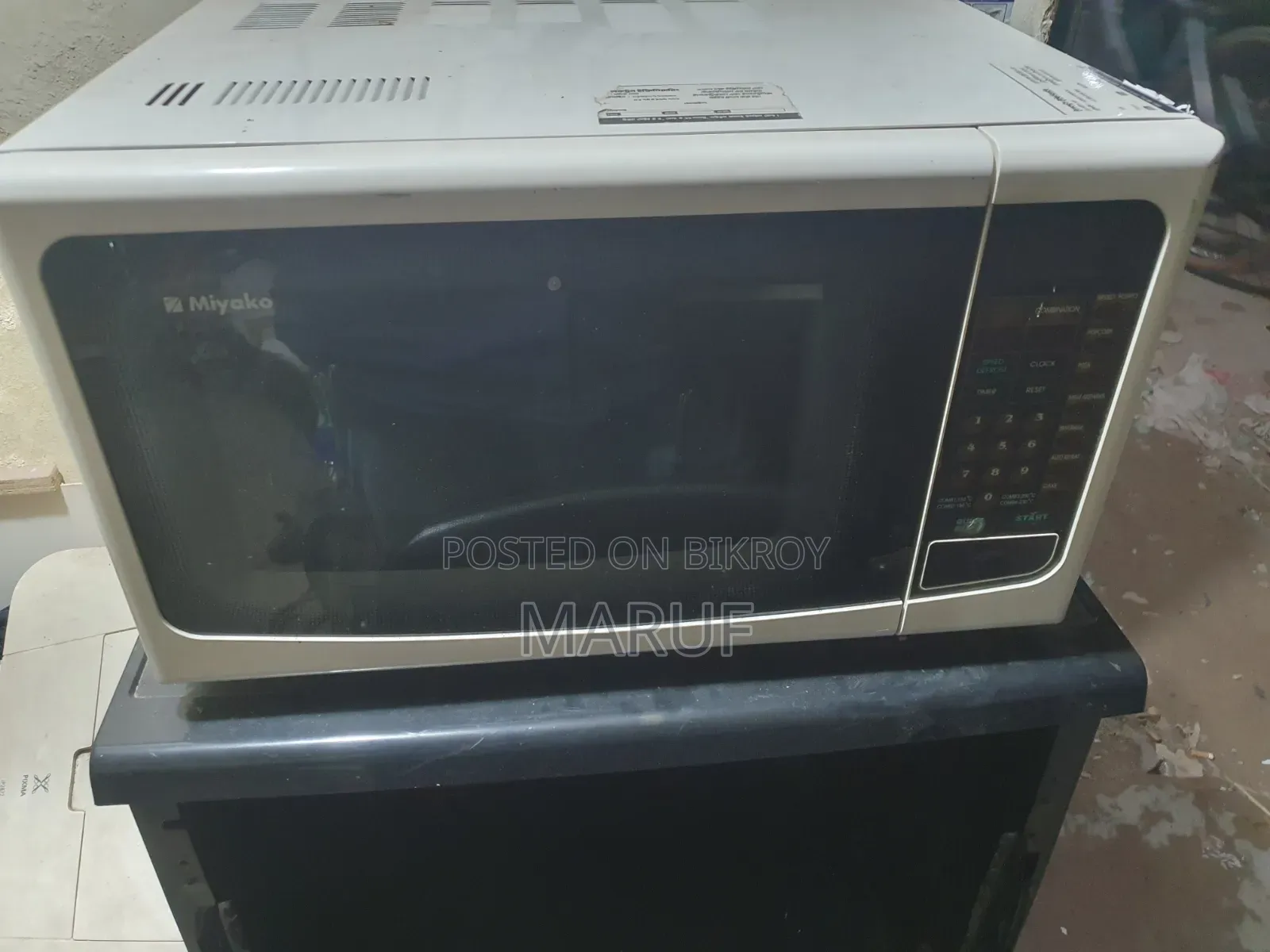 Miyako Microwave Oven 25L
