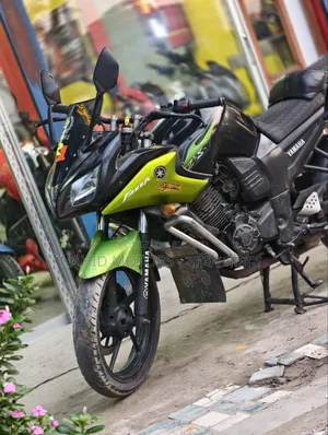 Yamaha Fazer V1 2014 Black