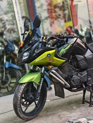 Yamaha Fazer V1 2014 Black