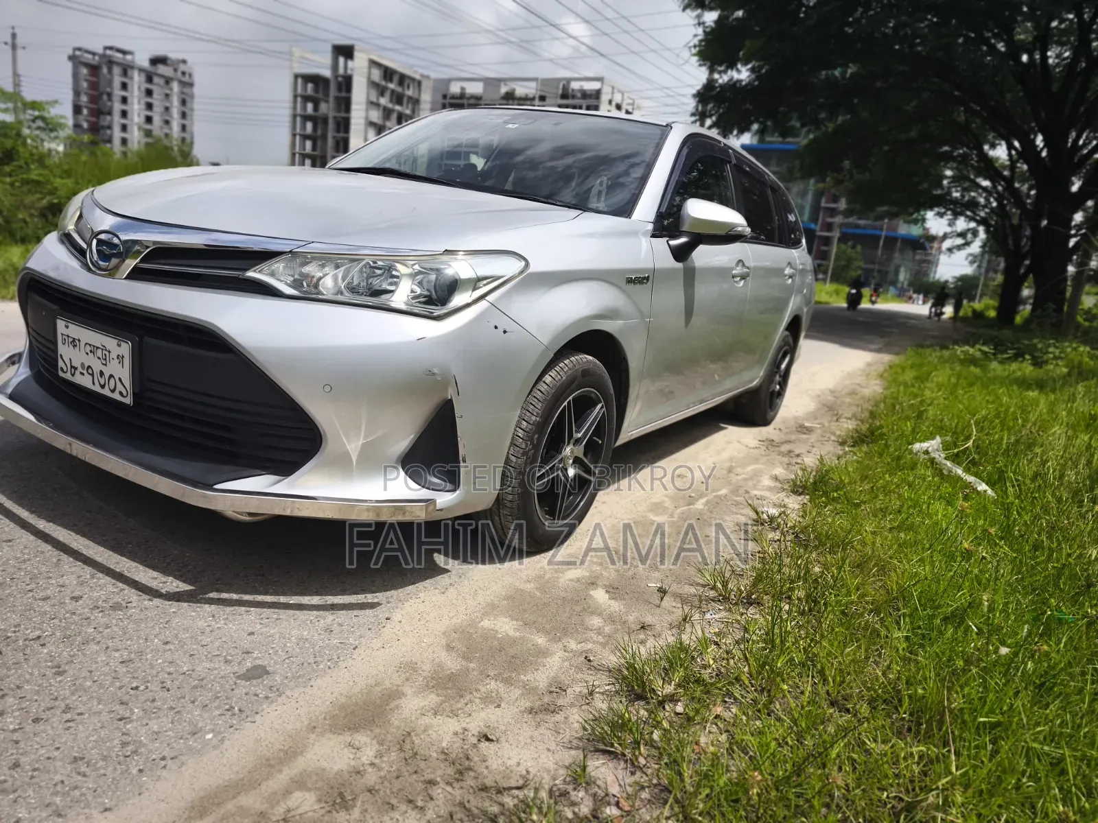 Toyota Corolla Fielder 1.5 Hybrid FWD 2019 Silver