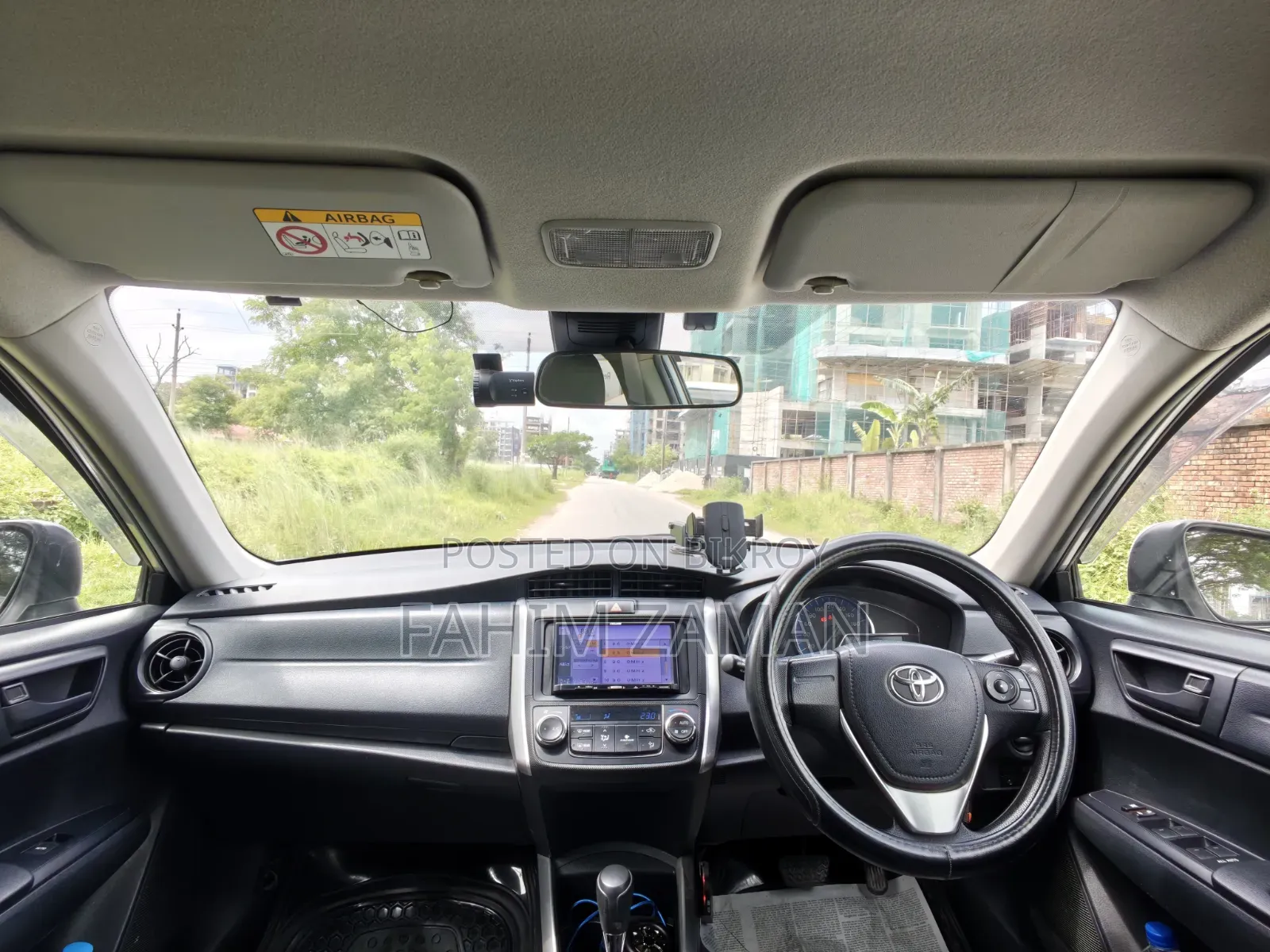 Toyota Corolla Fielder 1.5 Hybrid FWD 2019 Silver