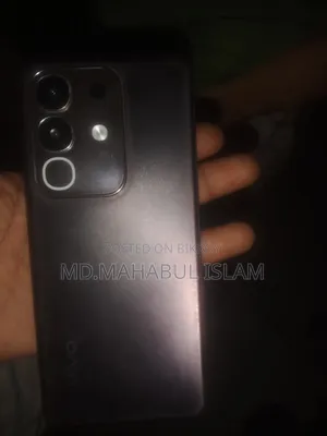 ভিভো ওয়াই২৯ ১২৮ জিবি কালো