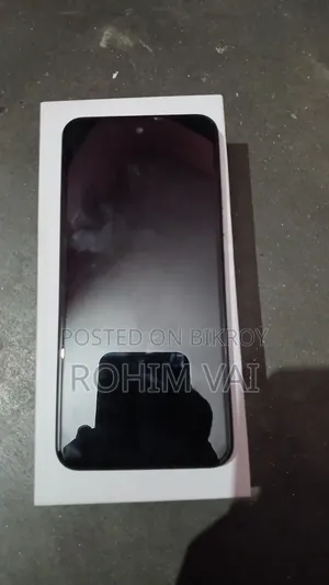 নতুন টেকনো ক্যামন ৪০ প্রো ৪জি ১২৮ জিবি সিলভার