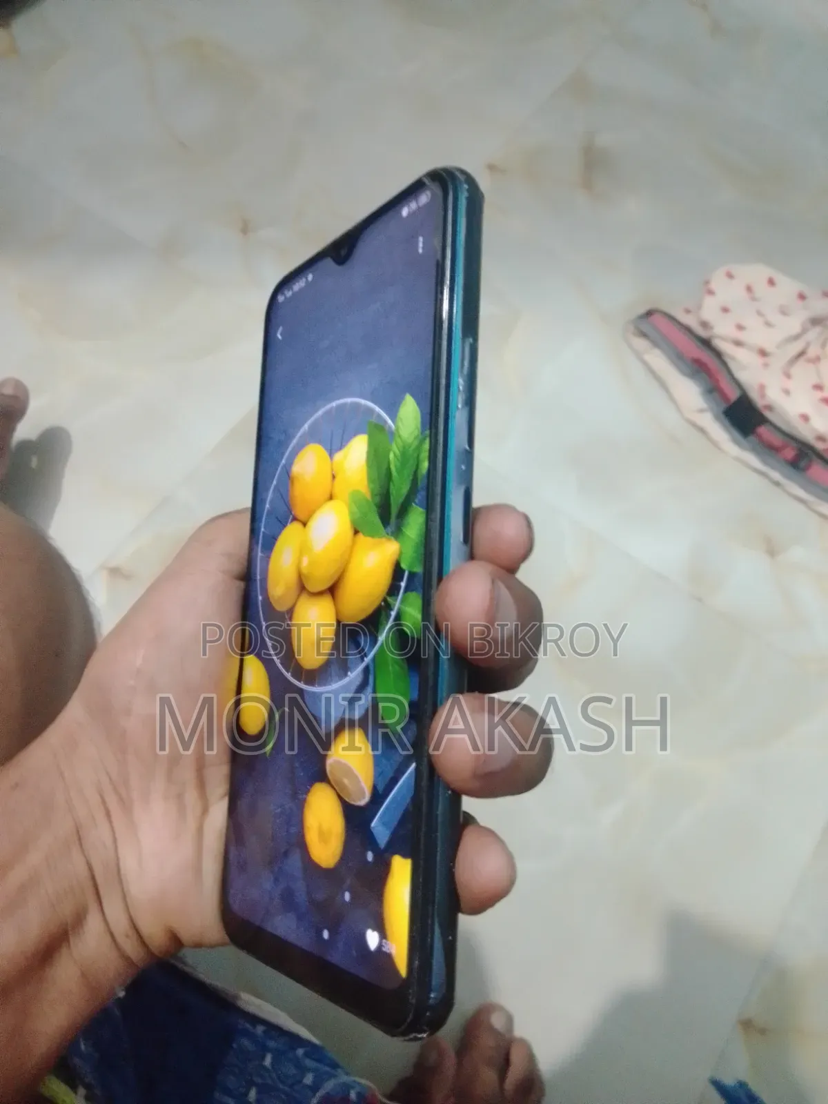 Vivo Y11 32 GB Blue