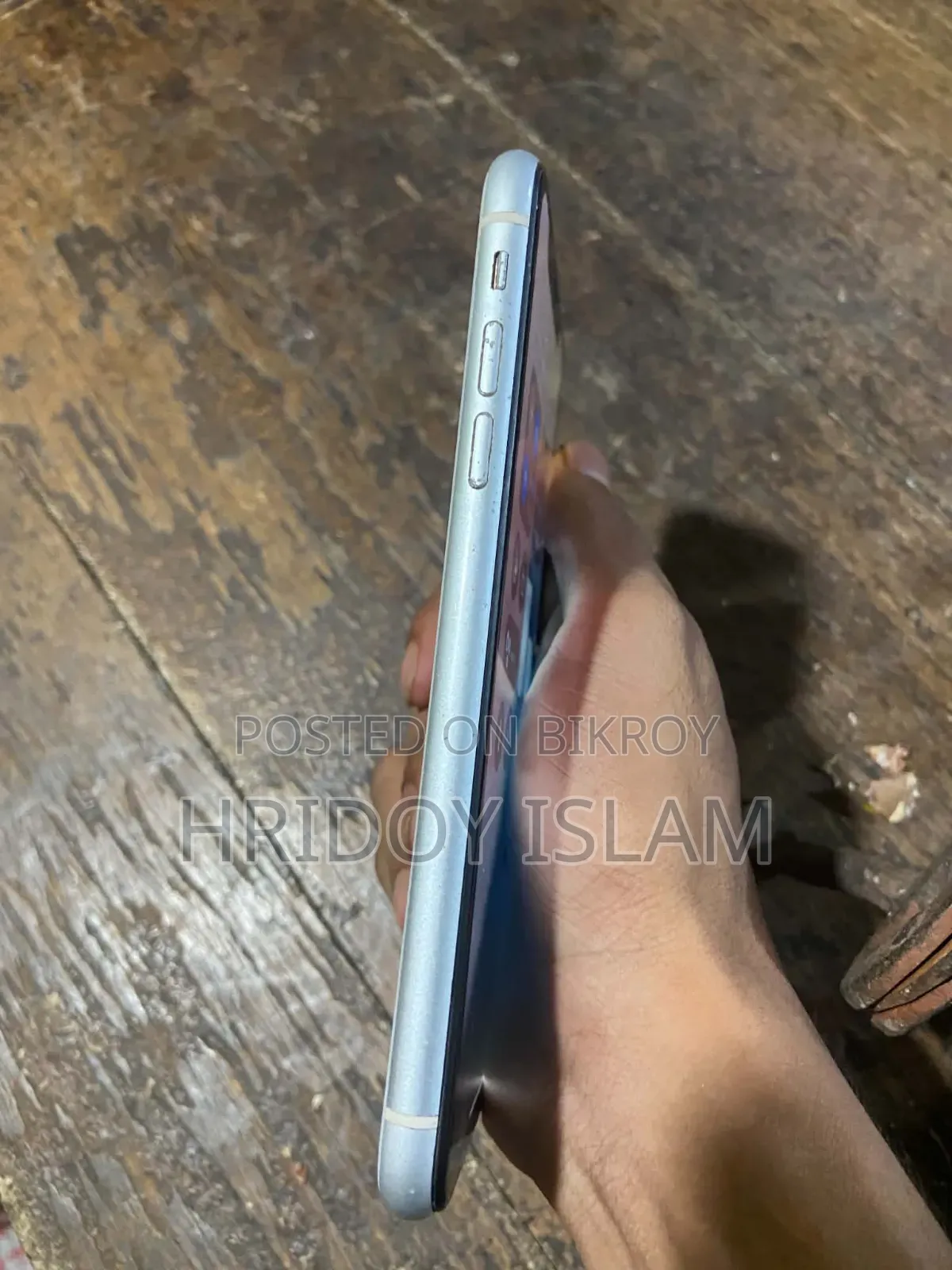 Apple iPhone XR 64 GB White