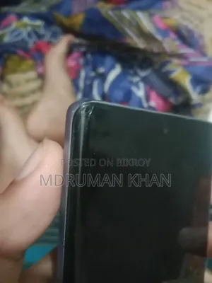 মোটরোলার এজ ৫০ ফিউশন ১২৮ জিবি হোয়াইট