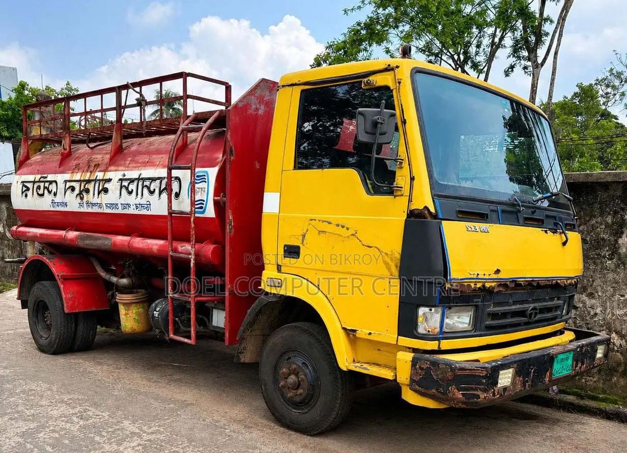 Tank Lorry for Sale in Good Condition – Urgent