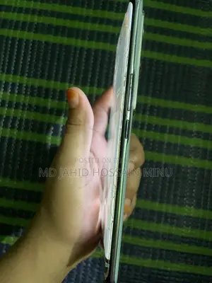 ভিভো ভি২৯ ৫জি ২৫৬ জিবি