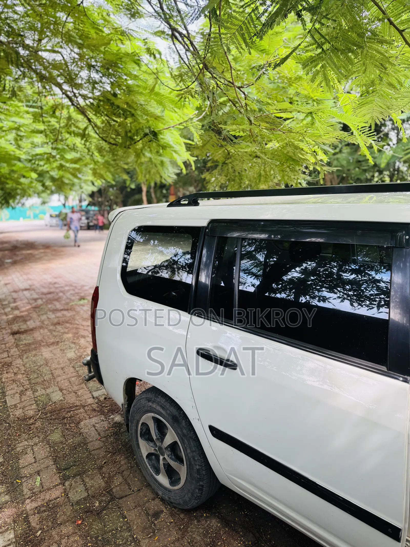 Toyota Succeed 2004 White