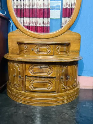 Dressing Table for Sale