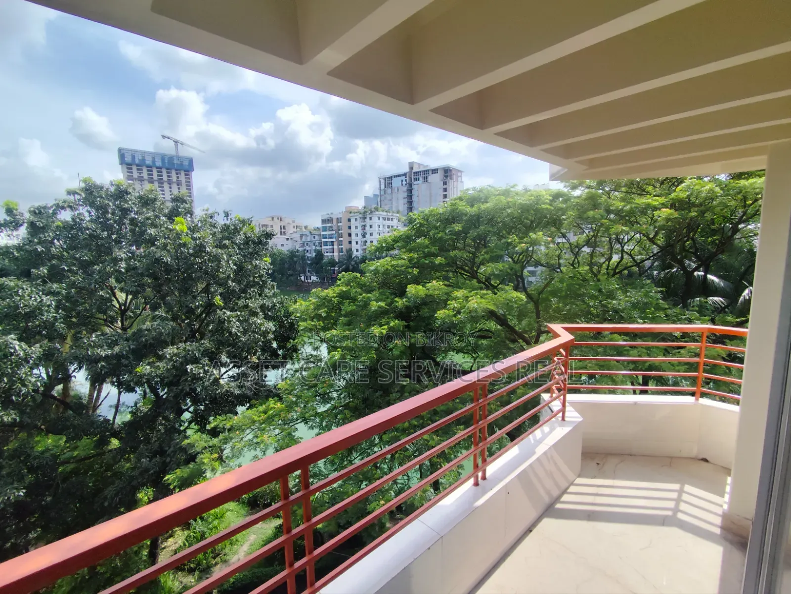 4 Bedroom Apartment in Gulshan for Rent