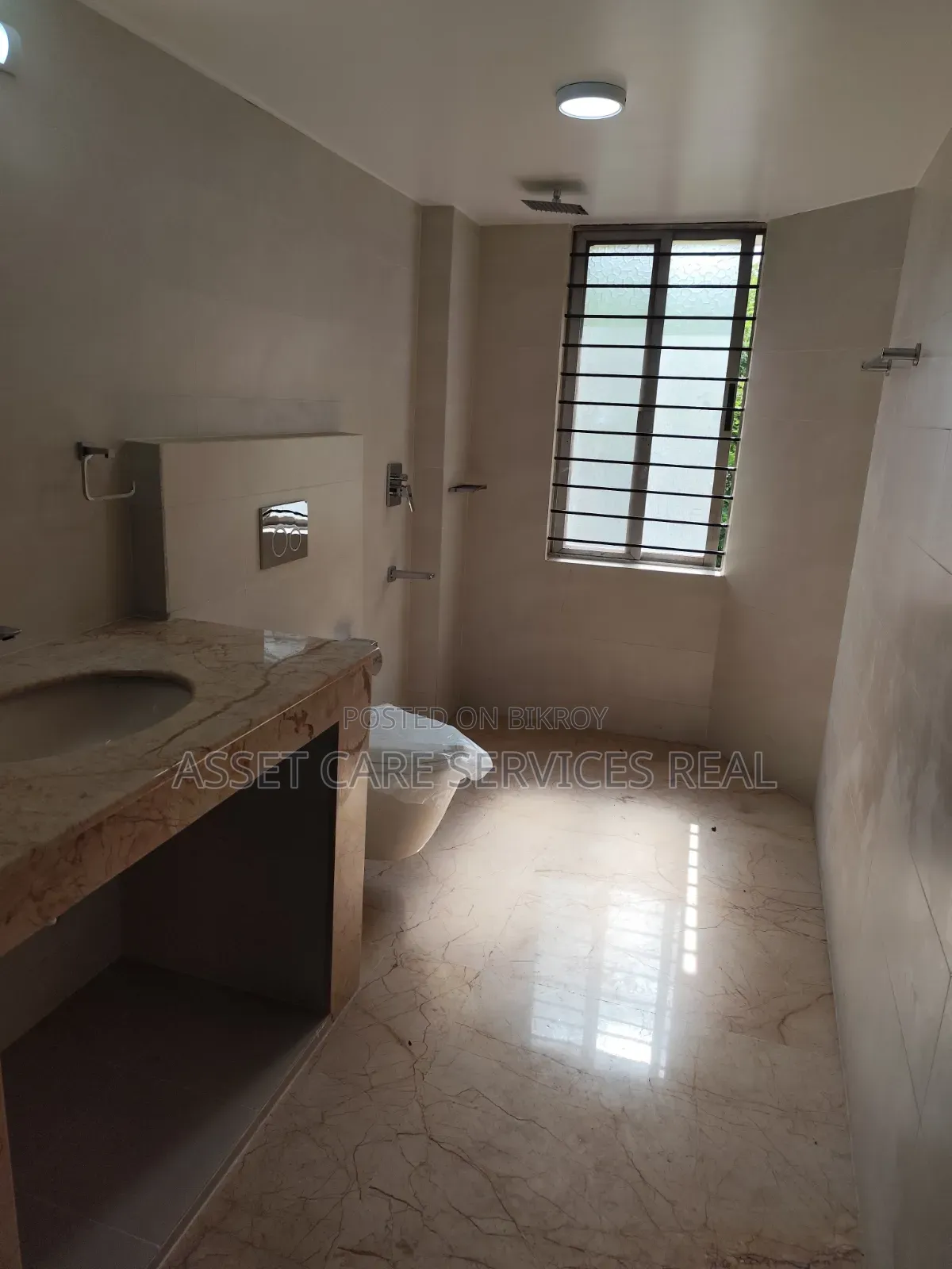 4 Bedroom Apartment in Gulshan for Rent