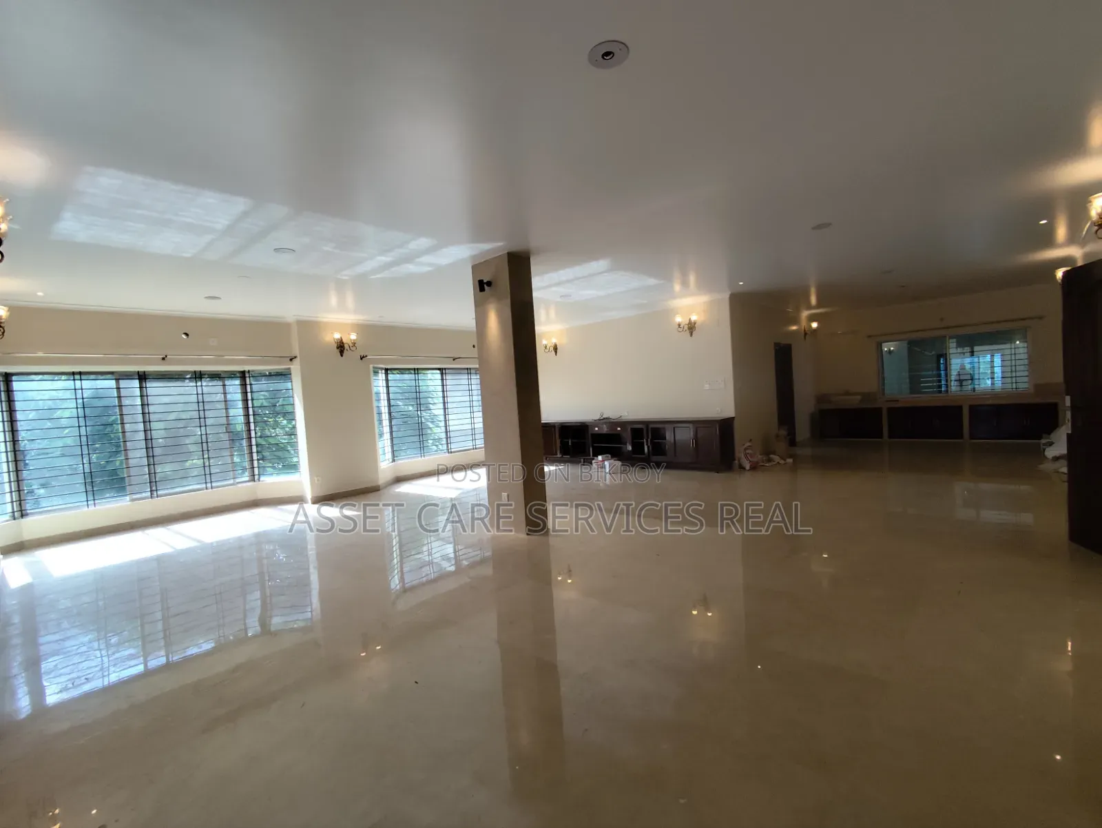 4 Bedroom Apartment in Gulshan for Rent
