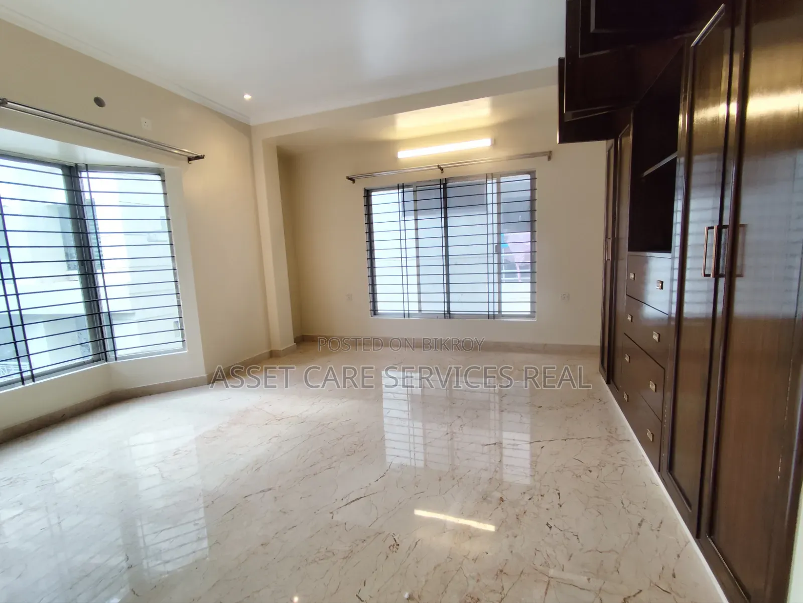 4 Bedroom Apartment in Gulshan for Rent