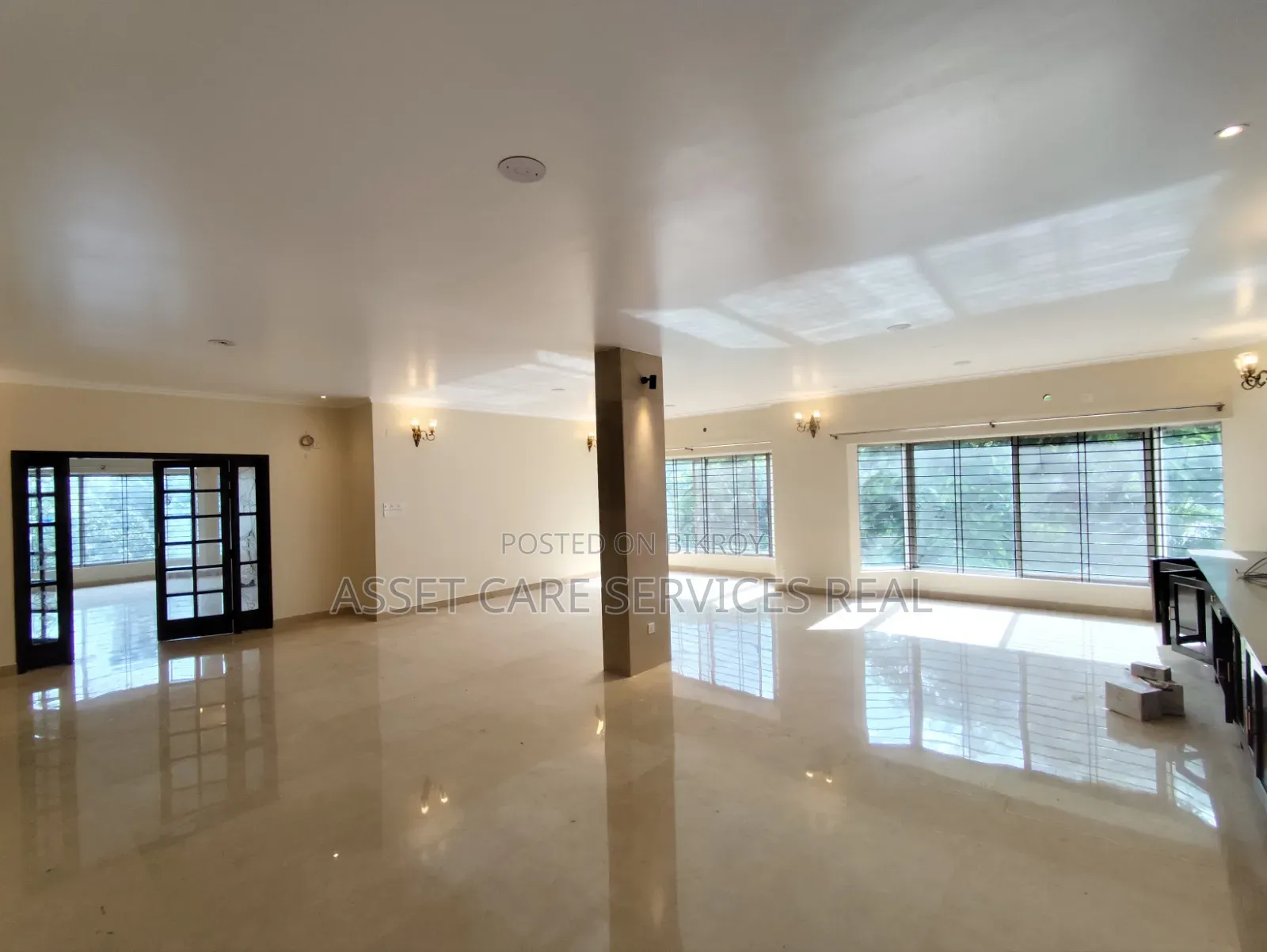 4 Bedroom Apartment in Gulshan for Rent