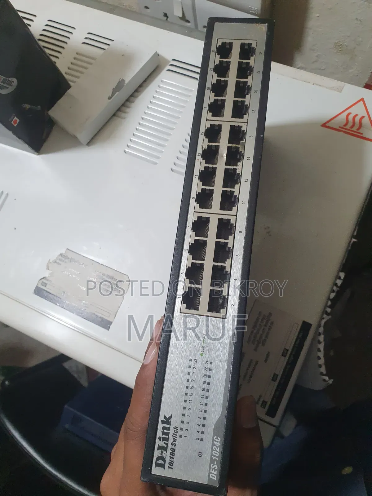 D-Link Des-1024c Ethernet Switch
