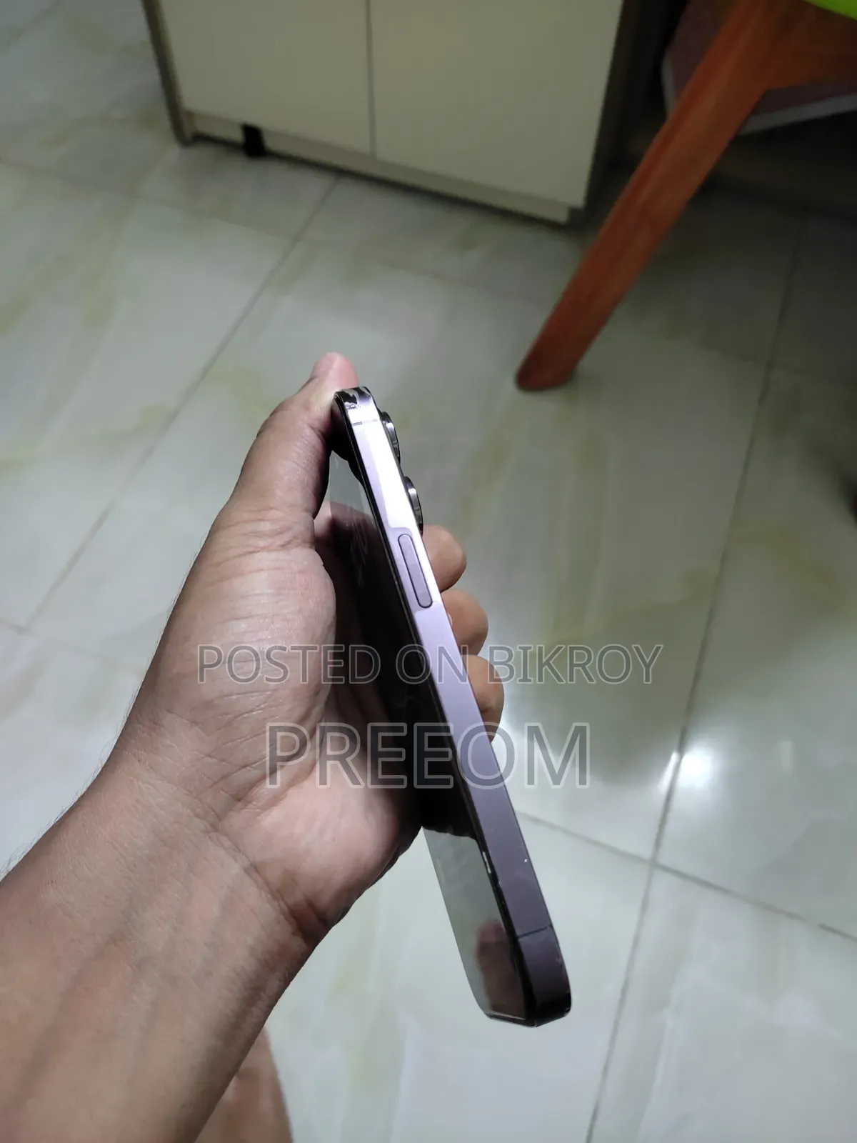 অ্যাপল আইফোন ১৪ প্রো ২৫৬ জিবি বেগুনি