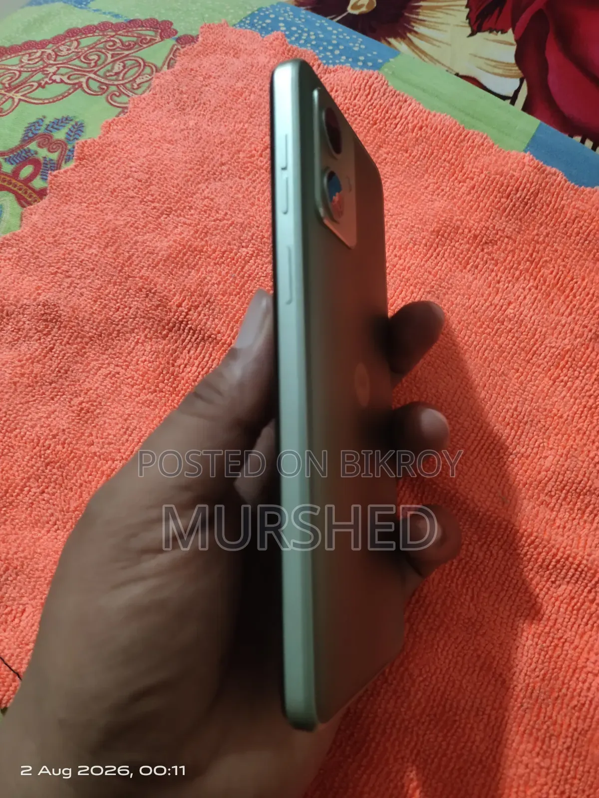 মোটরসাইকেল মোটো জি৬৪ ১২৮ জিবি