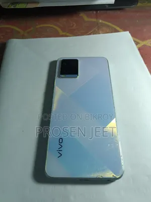 Vivo Y21 64 GB White