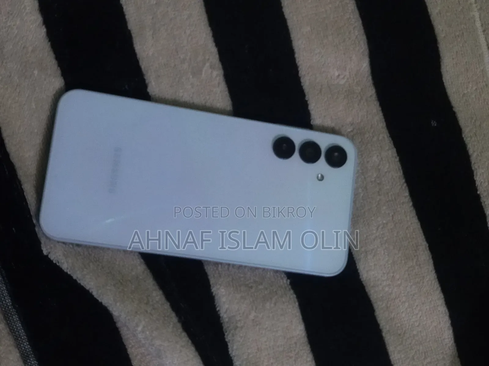 স্যামসাং গ্যালাক্সি এ১৫ ১২৮ জিবি সাদা