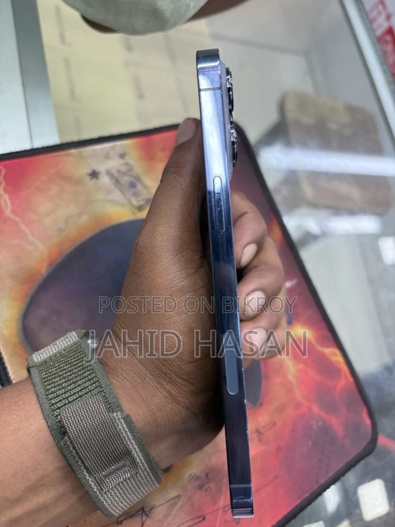 অ্যাপল আইফোন ১৩ প্রো ম্যাক্স ২৫৬ জিবি ব্লু