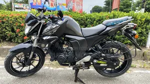 ইয়ামাহা এফজেডএস ভি২ ২০২৩ ব্ল্যাক