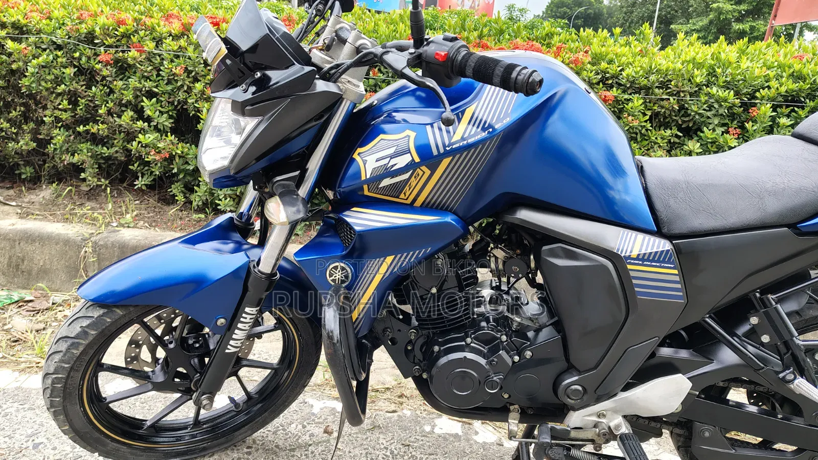 ইয়ামাহা এফজেডএস ভি২ ২০২৩ ব্লু