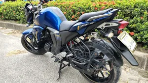 ইয়ামাহা এফজেডএস ভি২ ২০২৩ ব্লু