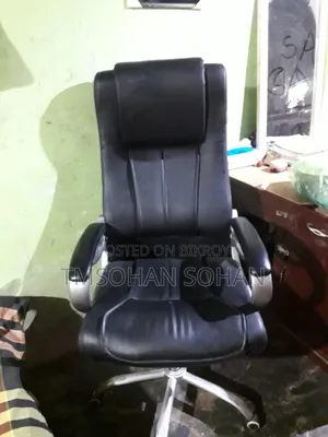 এক্সিকিউটিভ অফিস চেয়ার