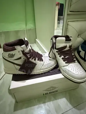 Your Jordan One a Ma Maniare