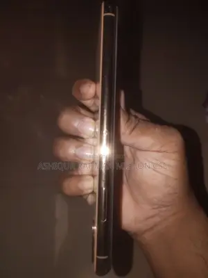 Apple iPhone XS Max 64 GB Gold