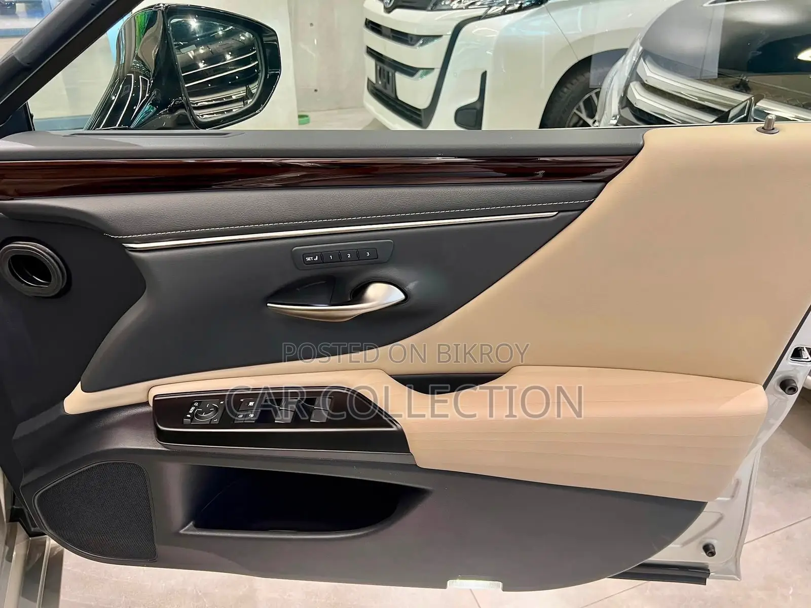 Lexus ES 300h Luxury 2020 Beige