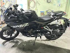Hero Karizma XMR 210 2024 Black
