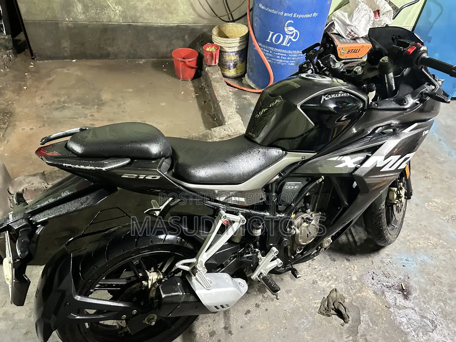Hero Karizma XMR 210 2024 Black