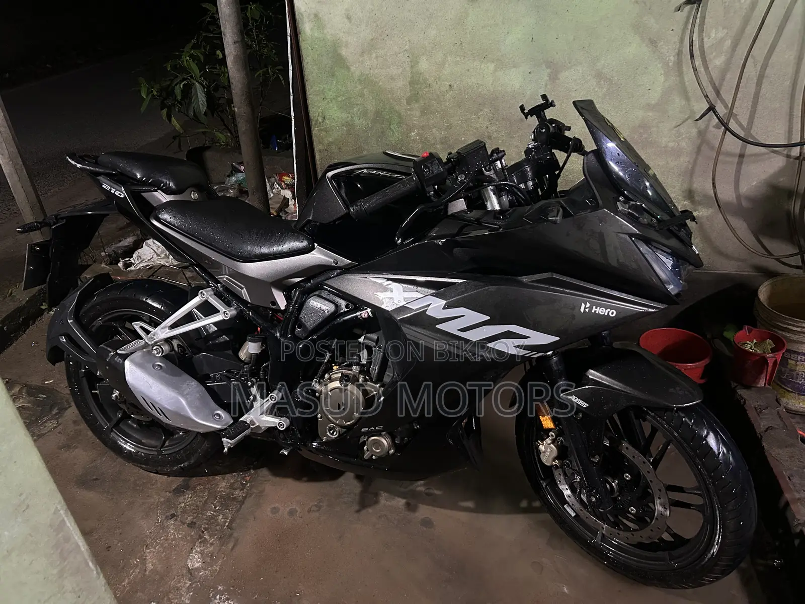 Hero Karizma XMR 210 2024 Black