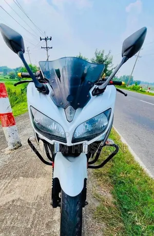 Yamaha Fazer V2 2018 White