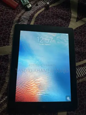 Apple iPad 2 Wi-Fi 16 GB Silver