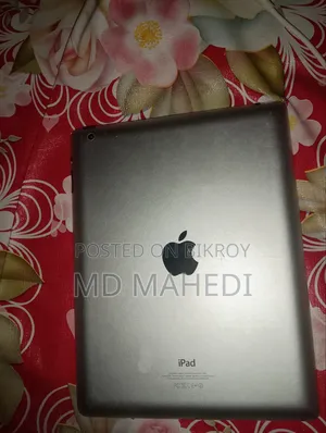 অ্যাপল হোয়াইট