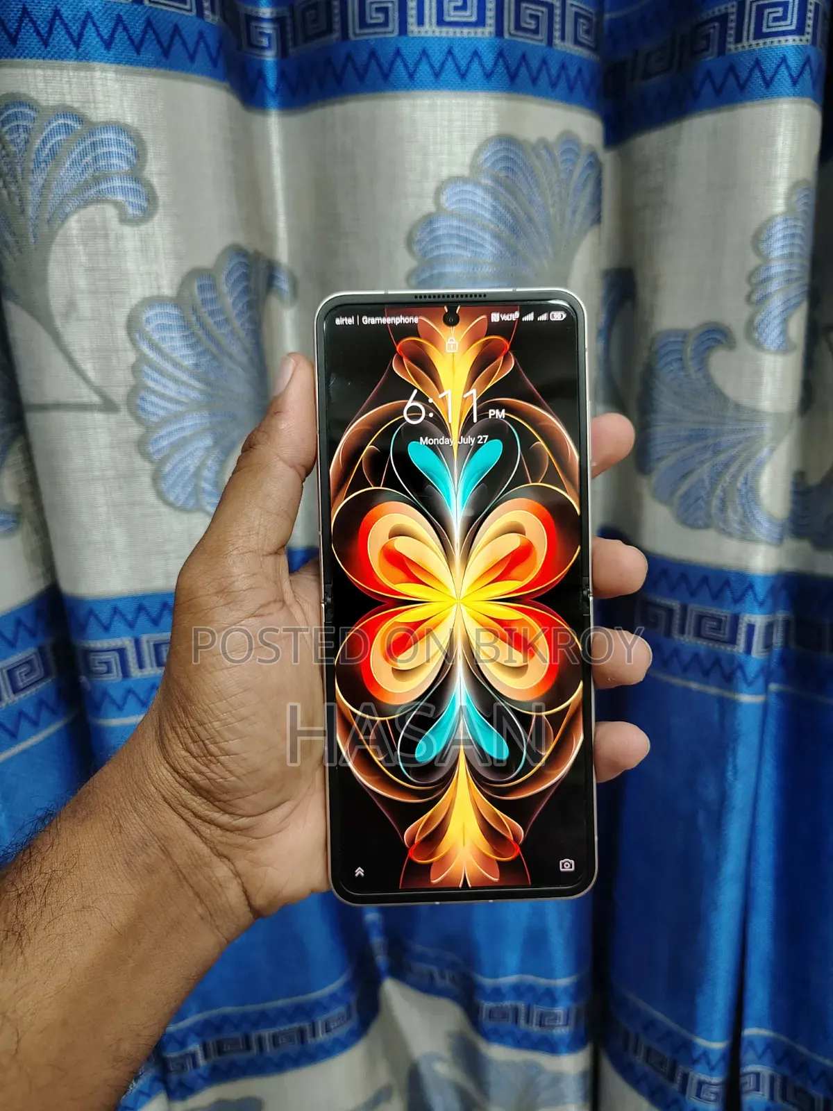 জিটিই নুবিয়া ফ্লিপ ৫জি ১২৮ জিবি গোল্ড