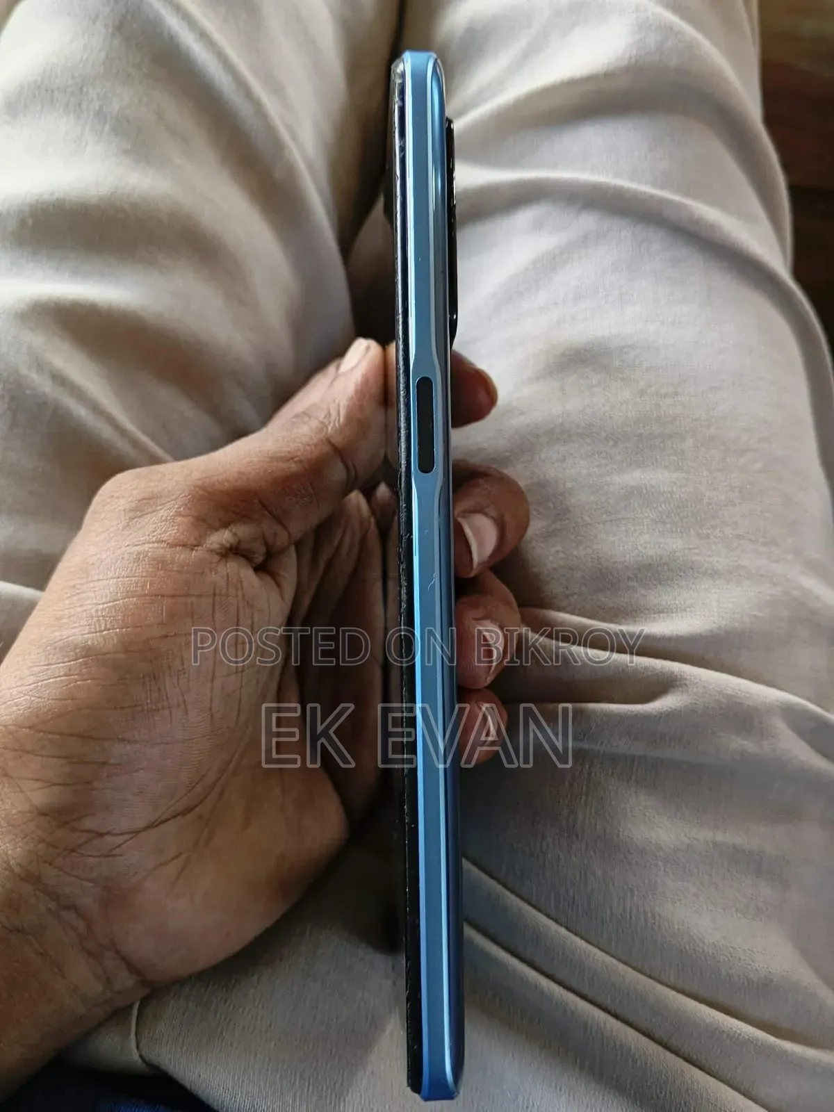 রিয়েলমি ৮ ৫জি ১২৮ জিবি ব্লু