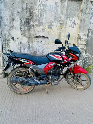 TVS Stryker 125 2018 Red