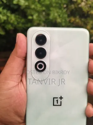 ওয়ানপ্লাস নর্ড সিই৪ ১২৮ জিবি