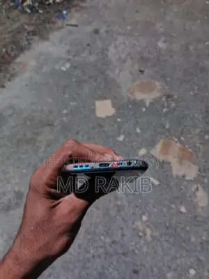 মোবাইল ফোন ৬৪ জিবি নীল