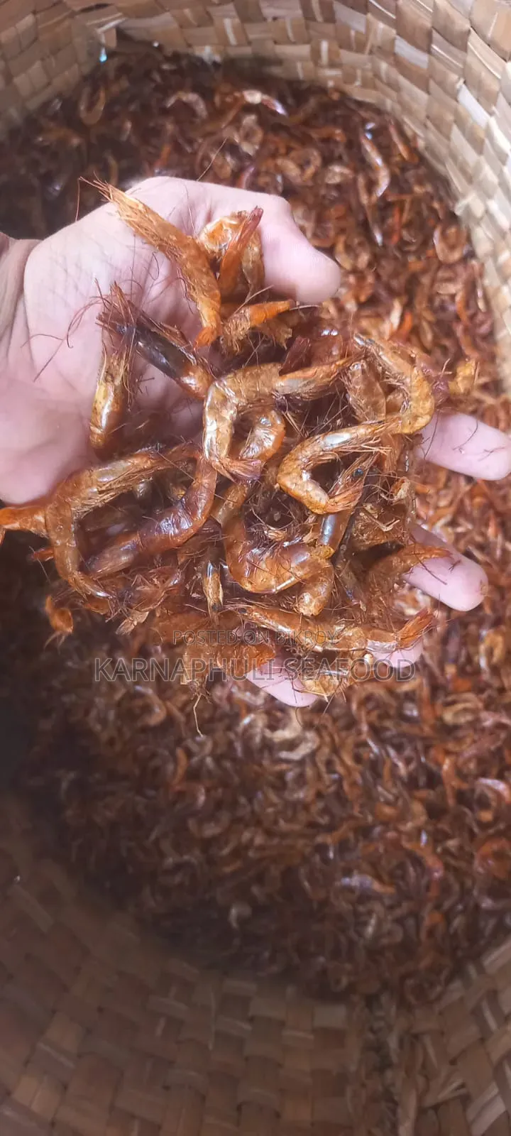 চট্টগ্রাম ফিশারিঘাটের সামুদ্রিক মাছ ও শুটকি