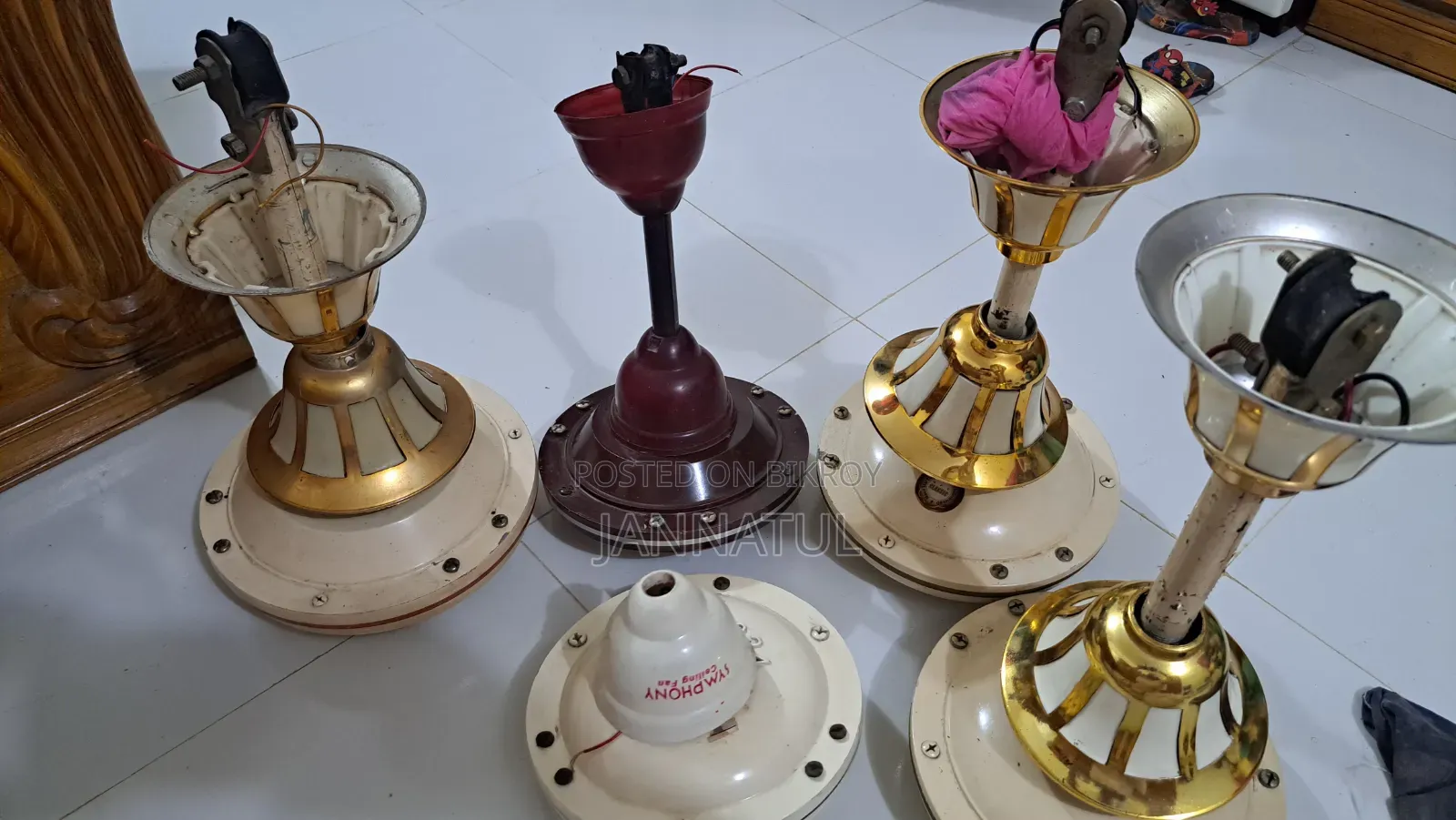 জরুরি প্রয়োজনে বিক্রি